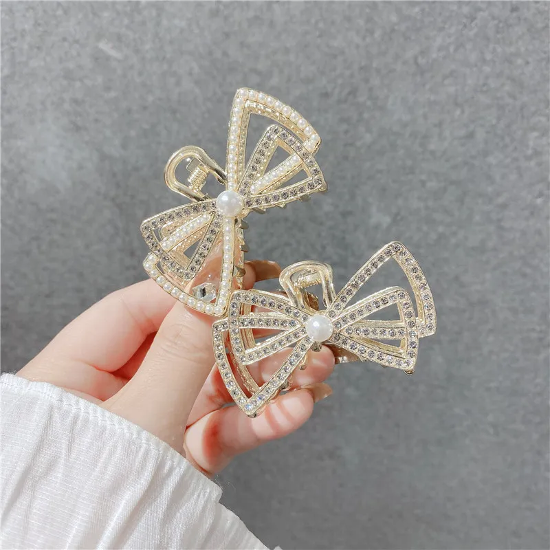 

Luxury Pearls Hairpins Hair Ornaments Trendy Hair Clip Shiny Rhinestone Crab Hair Claws For Women Girl Accessories Headwear