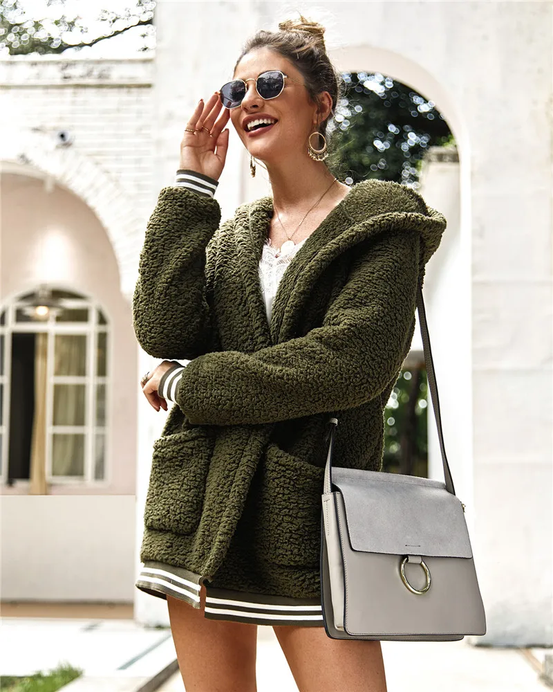 11473765434_1826084151