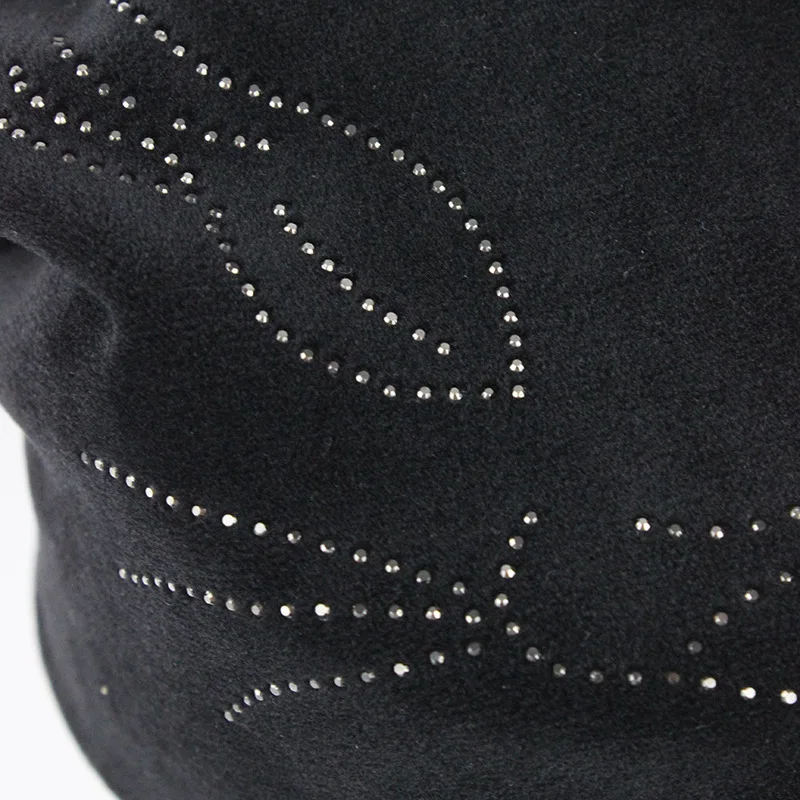 Winter Hat Women's Solid Color Hedging Cap Fashion Hot Drilling Beanie Hat Outdoor Warm Windproof Cap Ladies Casual Bonnet