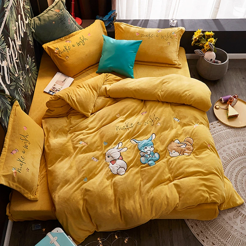 Роскошная вышивка Постельное белье фланель мультфильм желтый пододеяльник для двуспальной кровати King Размеры кровать льняное постельное