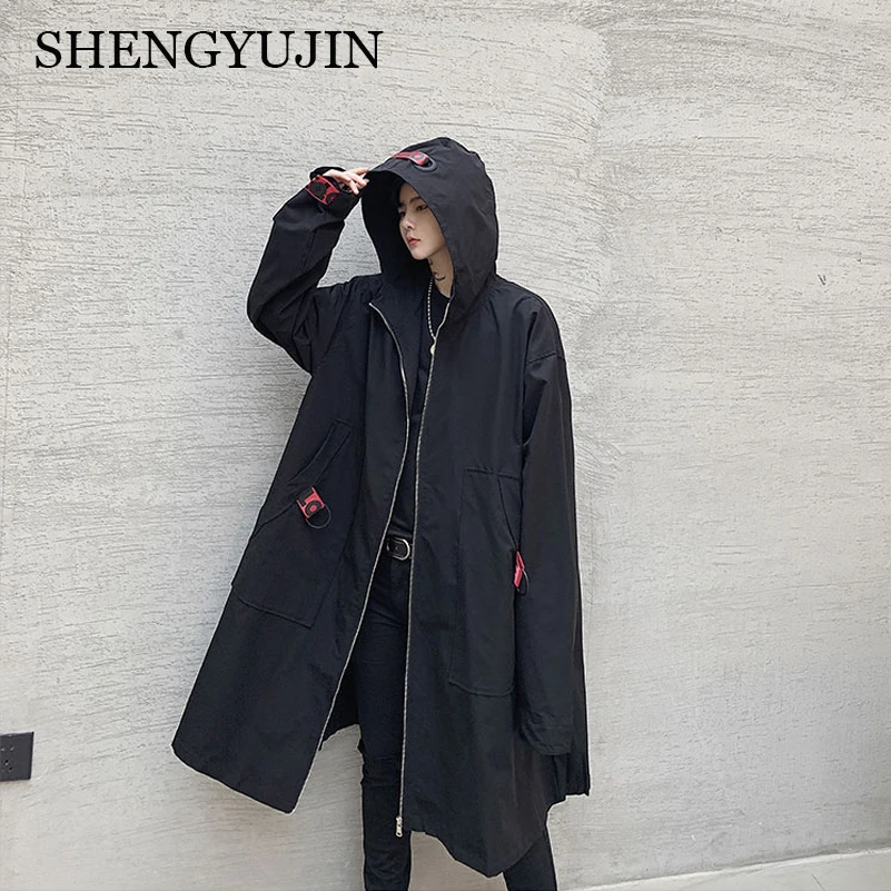SHENGYUJIN осень темно ins личность лента украшения мужская длинная негабаритная свободная ветровка с капюшоном куртка