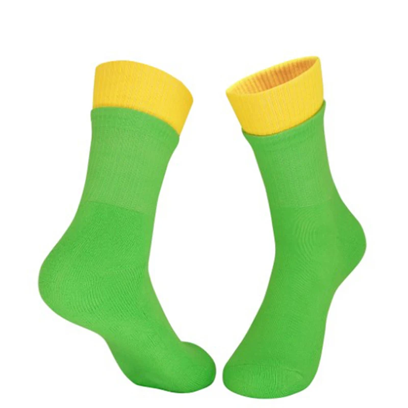 Женские спортивные короткие носки разноцветные Разноцветные с радужной