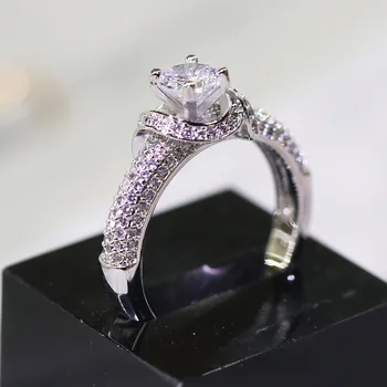 

100% 18K Gold ring 1ct D color VVS Moissanite Diamond Ring Wedding ring With national certificate 005