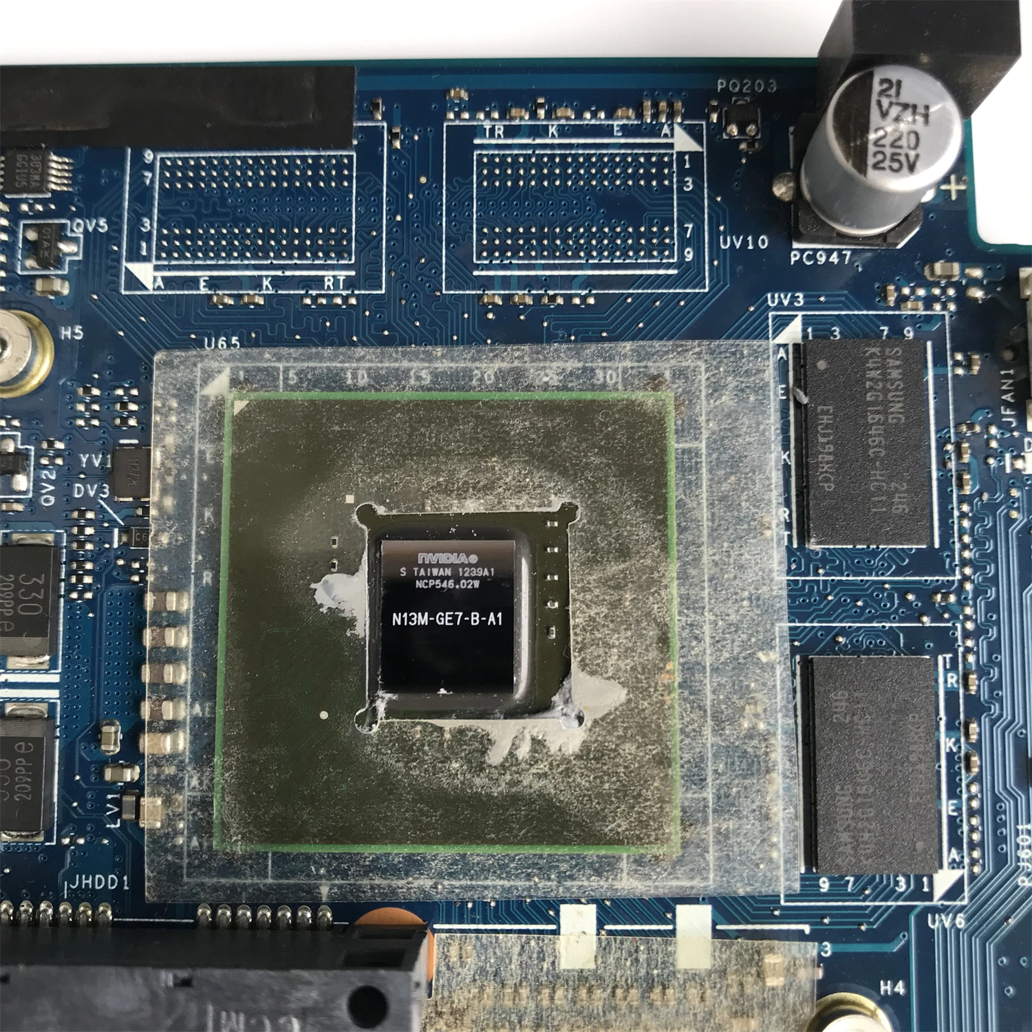 Mainboard para Lenovo Laptop Motherboard Fru: 90000777 90001506 La7988p La-7981p N13m-ge7-b-a1 1gb 100 Testado Trabalhando - Imagem 5