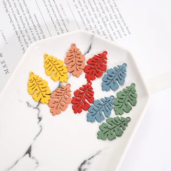 

Newest 50pcs/lot Rubber paint cartoon leaves shape alloy floating locket charms diy jewelry earring pendant accessory