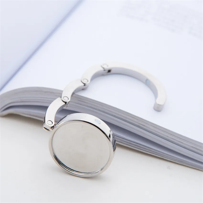 Description Picture 2 of itemPortable Bag Buckle Hook Hanger Creative Folding Handbag Holder Table Hooks Zinc Alloy Hanging Multi-Purpose Hooks Ornaments