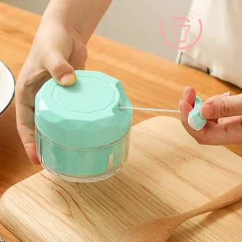 

Garlic Press Crusher Masher Mini Ginger Masher Chopper Multi-functional Practical Convenient Kitchen Vegetables Tool