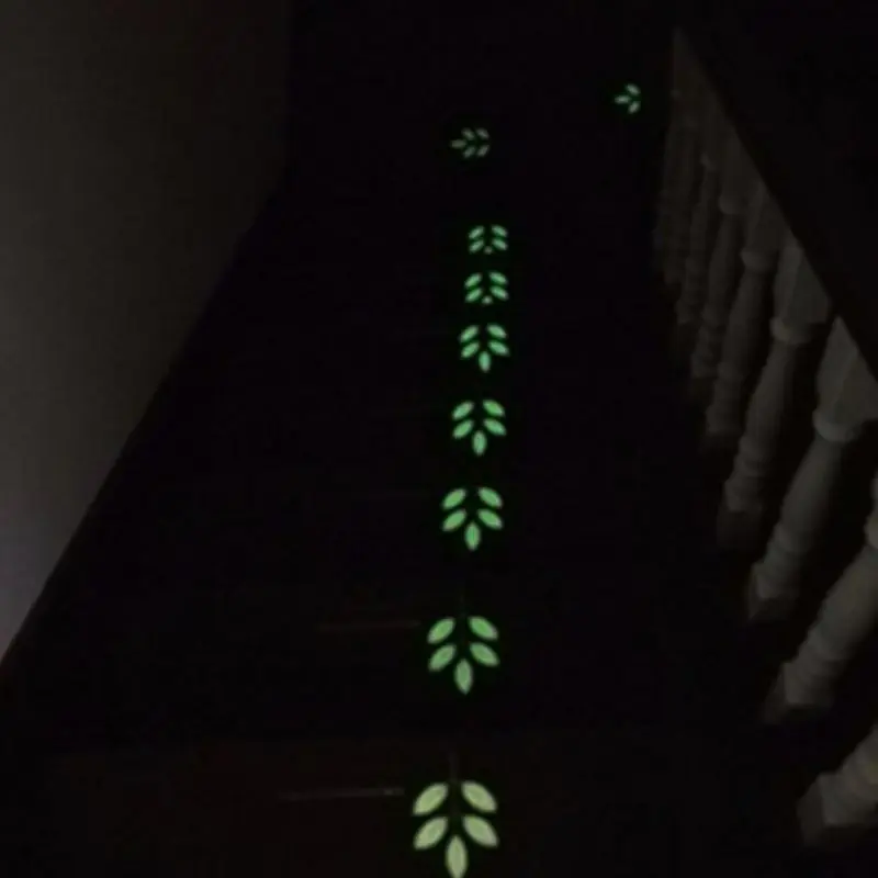 

5PCS Creative Luminous Stickers Home Durable Self-adhesive Luminous Vision Stairs Anti-slip Anti-fall Home Floor Wall Decoration