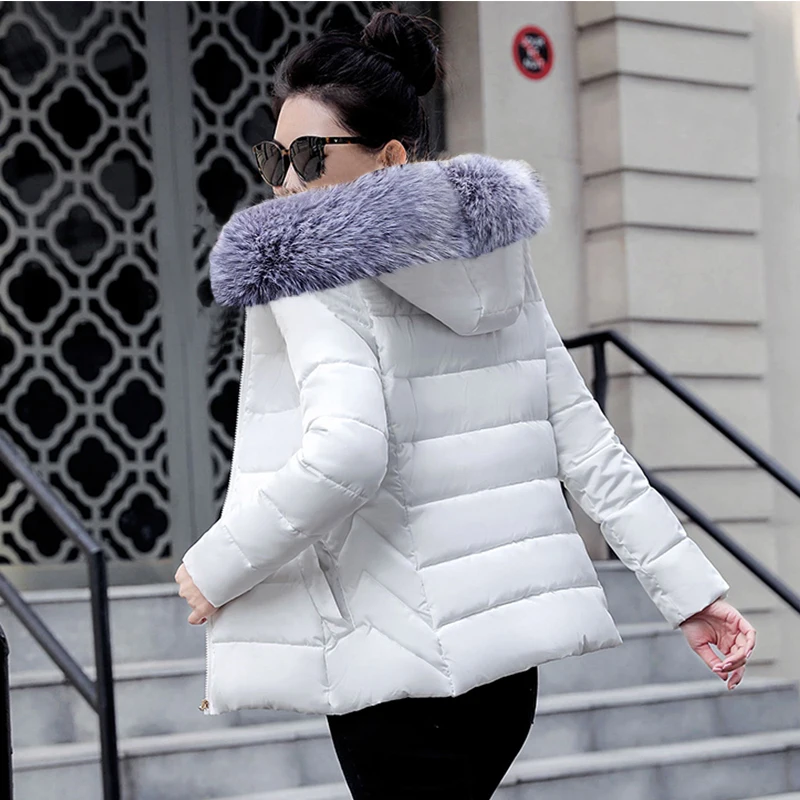 Oferta! ¡novedad de 2019! Chaqueta de invierno a la moda, abrigo de invierno para mujer, abrigo corto cálido cuello de piel grande, Parkas gruesas, chaqueta de plumón para básicas| -