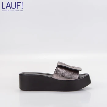 

Sabo female supplier, Lauf!, genuine leather