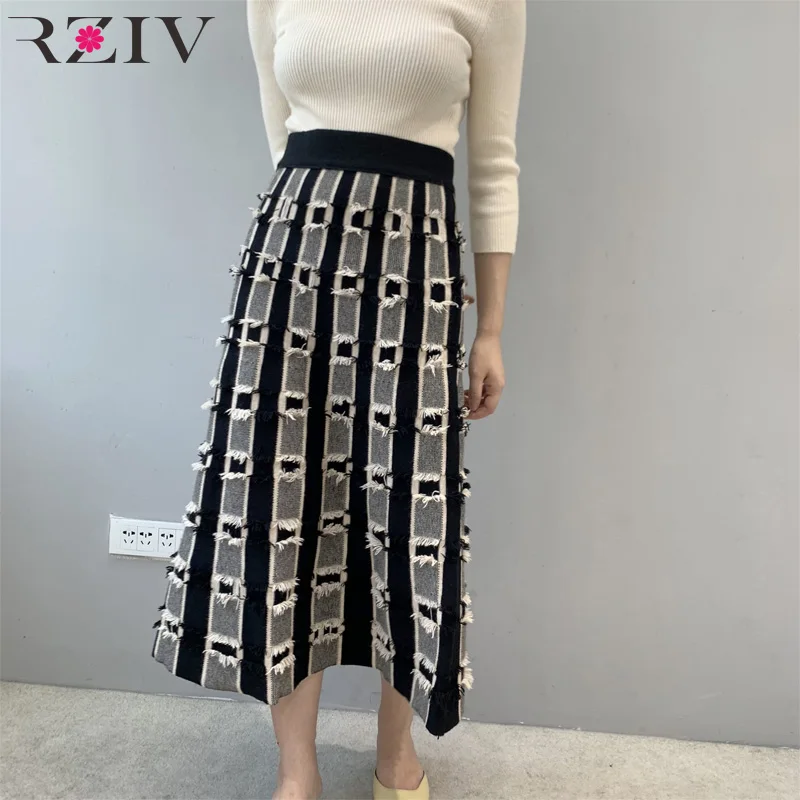 RZIV осенне-зимняя женская юбка Повседневная полосатая плиссированная трикотажная юбка с дырками