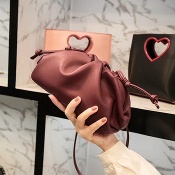 

2020 New Women's Leather Bags Hot Selling Shoulder Bag Women's Messenger Bag Dumpling Bag