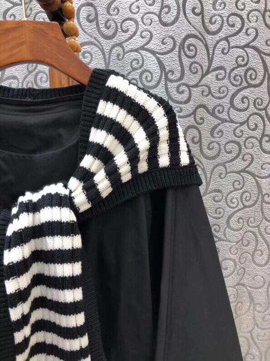 The new autumn and winter women's wild knitted shawl blouse 1109