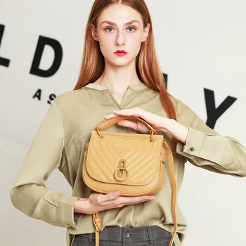 

Famous Designer Handbags Cow Leather Ladies Hand Bags Fashion Luxury Small Saddle Bags for Women Yellow Shoulder Bag Wine Red gg