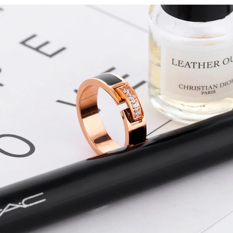 OPK Japanese and Korean fashion jewelry rose gold ring titanium steel women's ring Chaoren index finger fashion ring