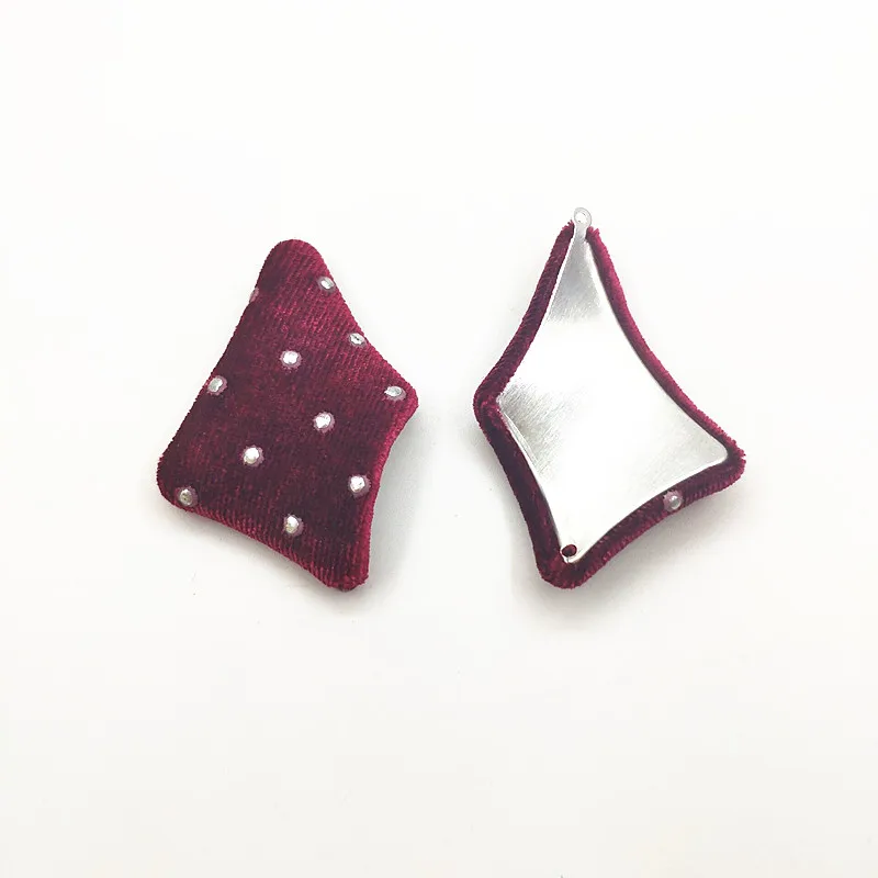 dark red Новое поступление! 53x33 мм 50 шт вельвет неправильной формы трапеции Шарм для сережек, детали для серег, ювелирные изделия findings1510-933-1 - Цвет: dark red