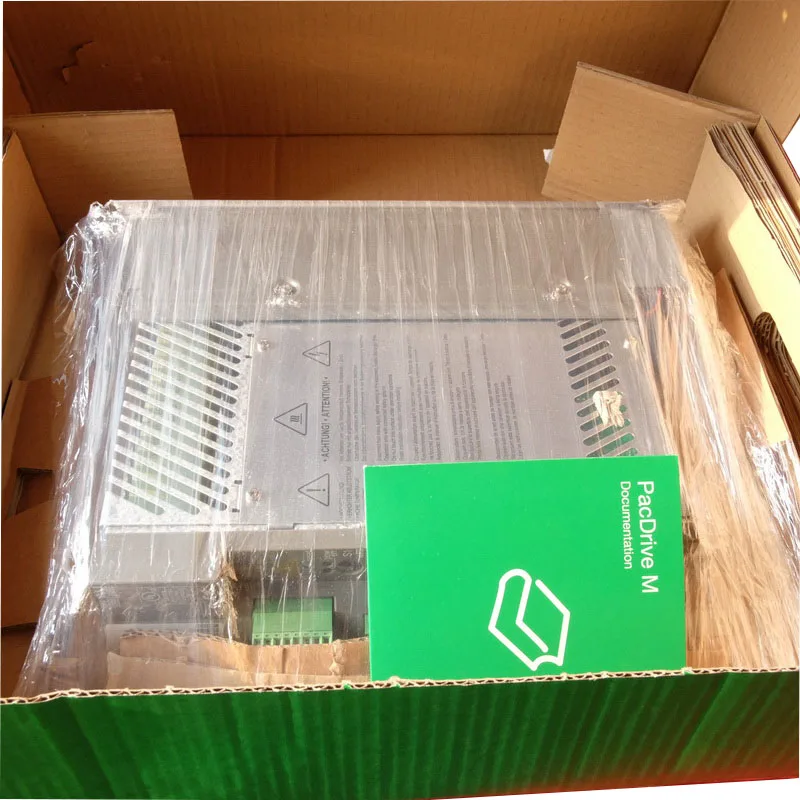 ELAU PacDrive сервопривод MC-4/11/10/400 VDM01D10AL14 с гарантия 1 год