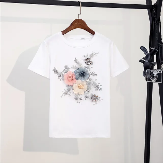 Plus size sequins 3D flowers Embroidery T-shirts Women 2020 Summer New Crew neck White Short sleeve Cotton Female T-shirt Tops
