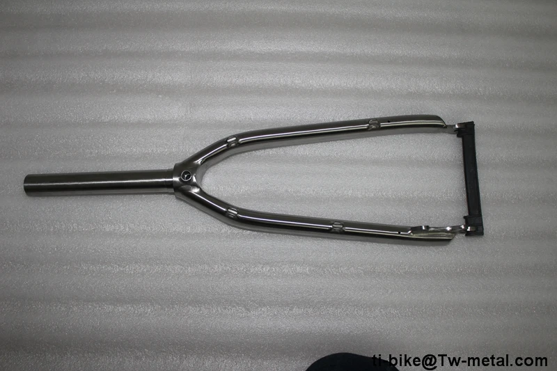 Best China made titanium recumbent bike frame and fork, custom titanium recumbent bicycle fork frames, cheap titanium recumbent frame 4