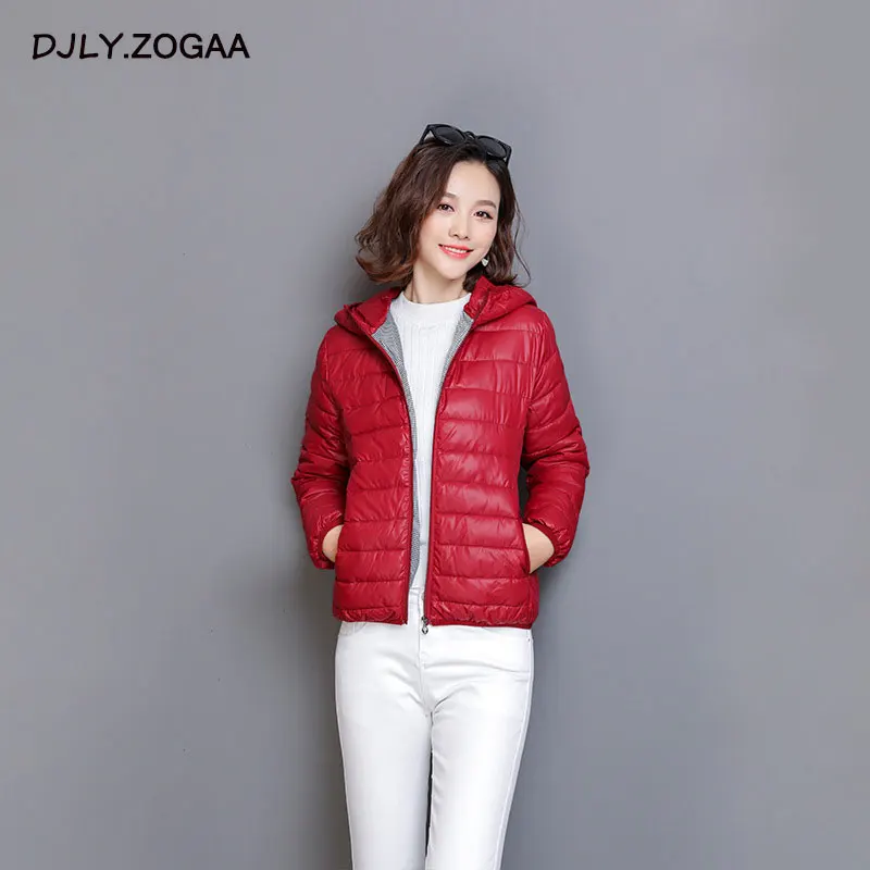 ZOGAA зимняя новая женская теплая куртка с хлопковой подкладкой, тонкое пуховое хлопковое короткое пальто с капюшоном для студентов, Женское зимнее пальто