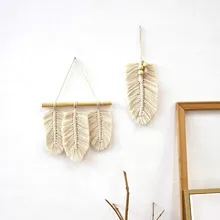2pcs Small Macrame Wall Hanging Feather Boho Chic Woven Leaf Tassels Decoration Cotton Ornaments with Wooden Beads Home Decor