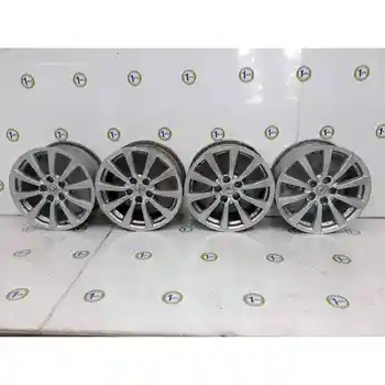 

4261153280 RIM LEXUS IS200 (DS2/IS2)