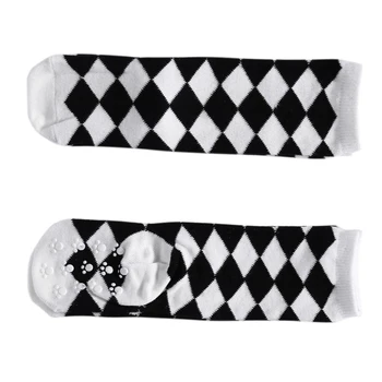 

2017 New Kids Anti Slip White Black Knee High Socks Cotton Breathable Geometric Plaid Baby Boys Girls Winter Thick D08C