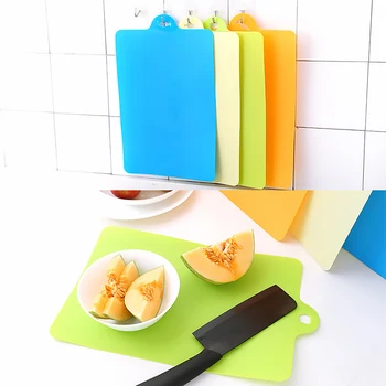 

1PCS Soft PP Cutting Board Antibacterial Soft Classification Cutting Board Hang Cutting Board Fruit Cutting Board Dropshipping