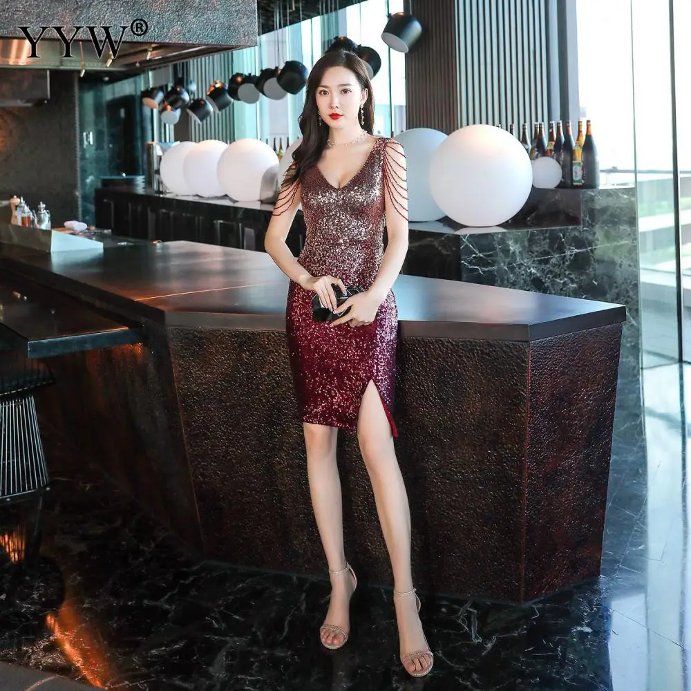

Sequins Cocktail Dresses New Fashion Sexy V Neck Tank Party Gowns Bodycon Vestidos 2019 Gold Red Sequins Gradient Midi Dresses