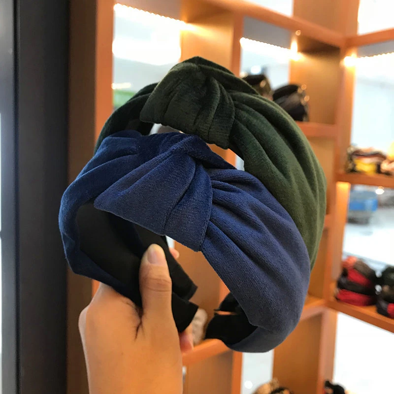 

Solid Color Wash Face Hair Hoop Velvet Knotted Retro Headband Winter Headband Wide-brimmed Head Hoop Female Hair Accessories