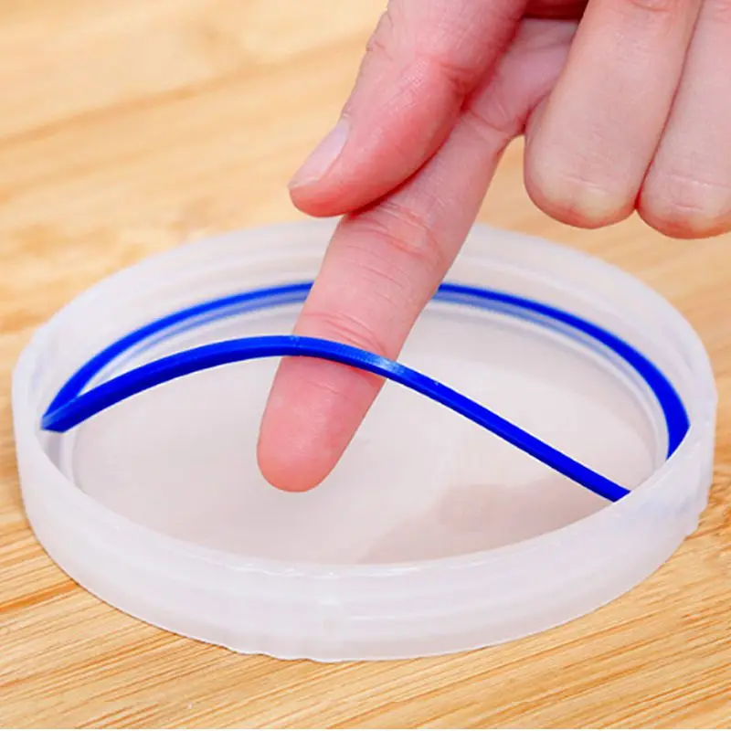 Kitchen Fresh-keeping Storage Bottle Household Plastic Food Storage Container Transparent Food Storage Box With Cover