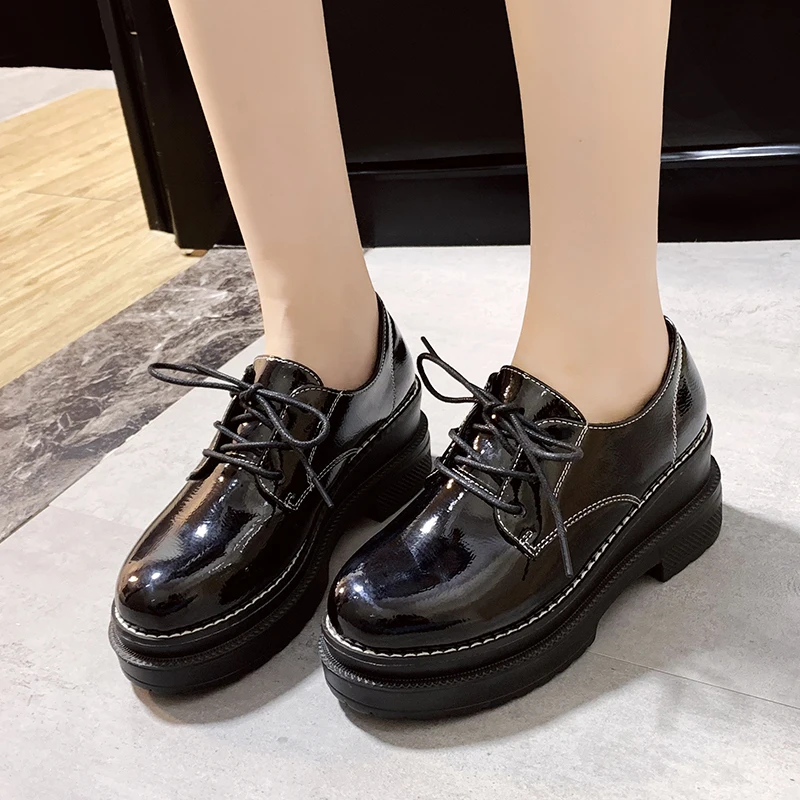 

Casual Woman Shoe Women Shoes Autumn Patent Leather Ballet Flats All-Match Clogs Platform 2019 Fashion Women's Round Toe Female