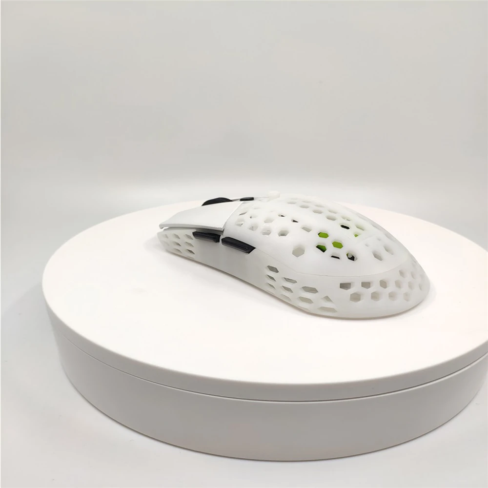 

Ultralight Game Mouse Shell WMO DIY Mouse Shell MOD Case Wireless Games Mouse Case for Logitech G304 Hollow Out