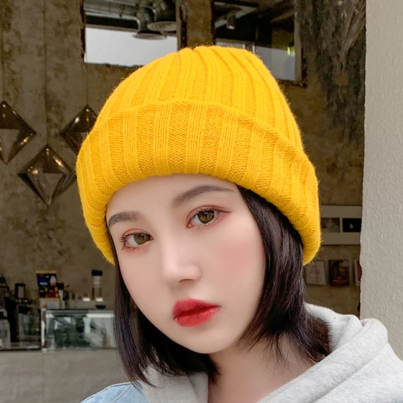 Женская однотонная Повседневная теплая вязаная шапка Skullies Beanies шапки бини женский корейский стиль Элегантный Красивая осенне-зимняя модная шапка