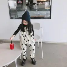 Новые стильные джинсовые комбинезоны в горошек для девочек осенние модные длинные штаны для девочек 2-8 лет