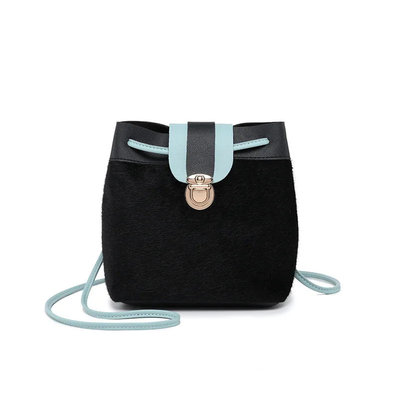 

New Colour-Coloured Lock, Single Shoulder Slant , Retro Mini , Abrasion Resistance and Large Capacity, 2019 bag