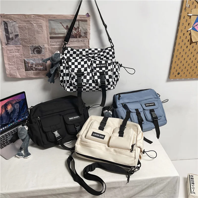 Bolso de hombro para pareja, bandolera de ocio Horizontal juvenil, bolso de  clase para estudiantes salvajes, bolso de mensajero japonés versión  coreana|Bolsos bandolera| - AliExpress