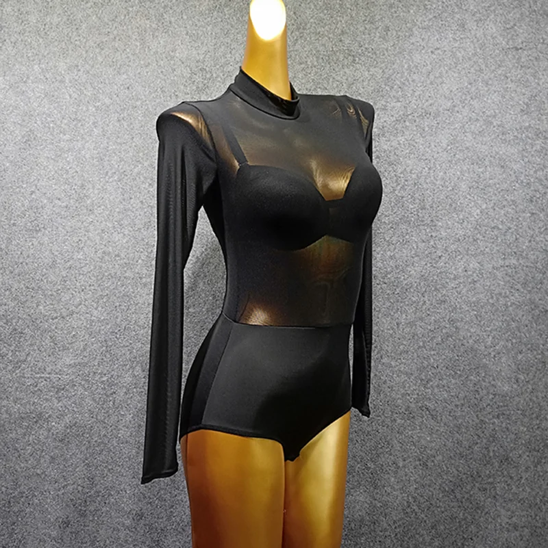 Рисунок 2 - Женское боди с бахромой