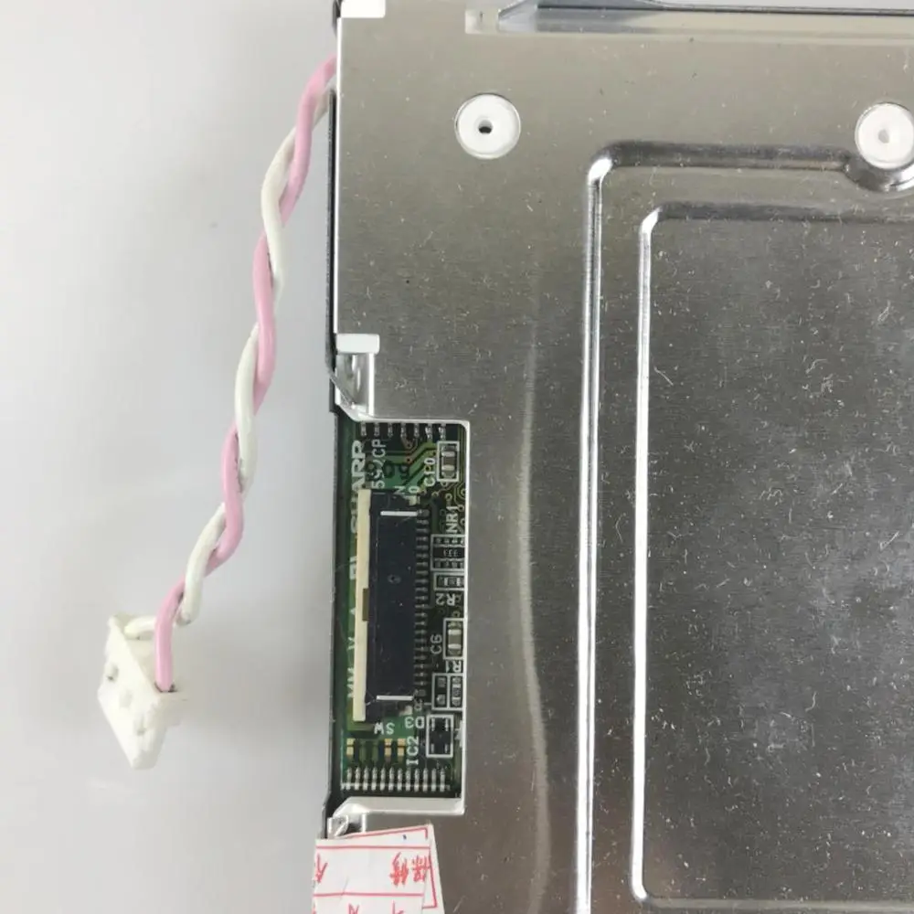 LM5Q32 R LCD ȭ