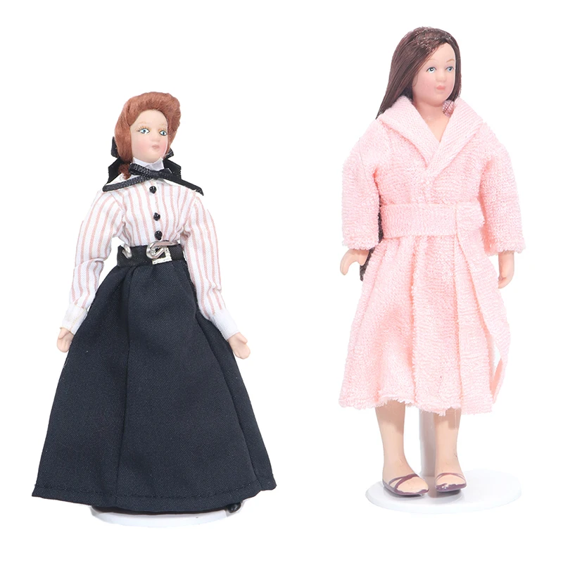 ドールハウス ミニチュア 1:12スケール チャーミングな磁器人形 ファミリーセット 4個セット Town Square Miniatures ミニチュア 1⁄12 スケール ドールハウス 食器 器 15点セット 陶器小物