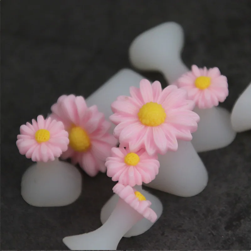 Daisy Silicone Toe Separator Foot Finger Divider Manicure Pedicure Care Nail Art Tool 8pcs