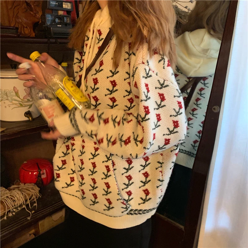 Woherb Корейский сладкий свитер с капюшоном Женская Вышивка Цветочный негабаритный свитер с длинным рукавом зимняя одежда Свободный пуловер Джемпер