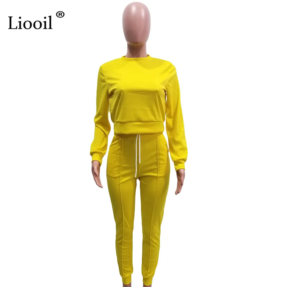 Liooil, черный, белый, комплект из двух предметов, топ и штаны с карманами,, длинный рукав, круглый вырез, шнуровка, спортивный костюм, женский костюм для бега