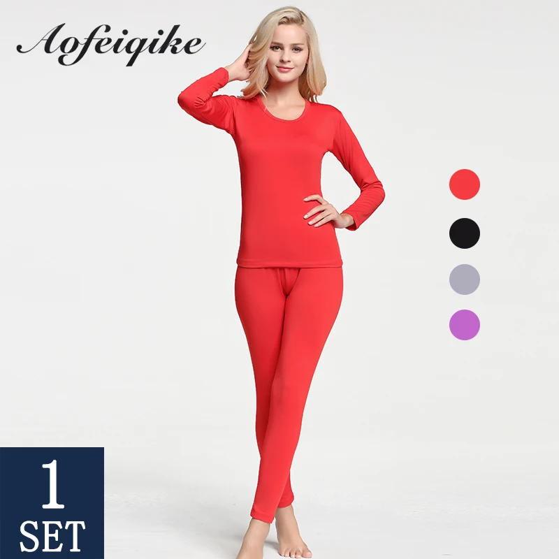 Комплект теплого термобелья для женщин зимняя однотонная простая эластичная