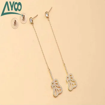 

AYoo High Quality SWA Eye-catching Golden Pierced Earrings Banana Fan Shape Classic Women's Earrings