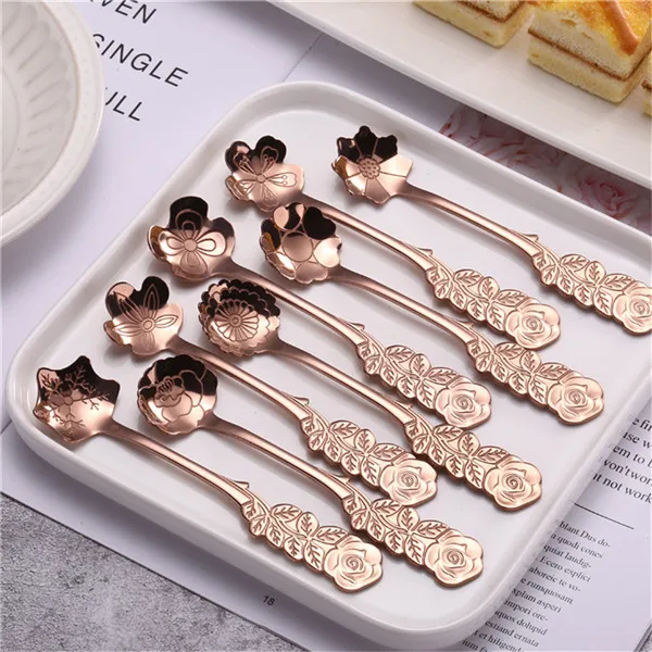 8PCS Stainless Steel Flower Spoons Tea Coffee Cream Fruit Dessert Spoon Rose Gold Flowers Teaspoon Tableware Wedding Decoration - Цвет: Rose Gold