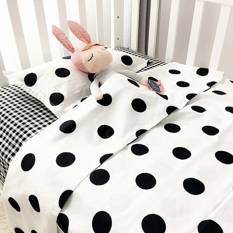 3pcs/set Baby Bedding Set Boys Girls Newborns Crib Bedding Linens Kit Including Baby Bed Sheet Quilt Duvet Cover Pillowcase
