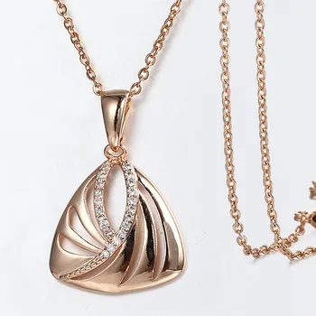 

Female Triangle Crystal Pendant 585 Rose Gold Chain Necklaces Wings Carved Cubic Zircon for Women Wedding Party Gift GP412