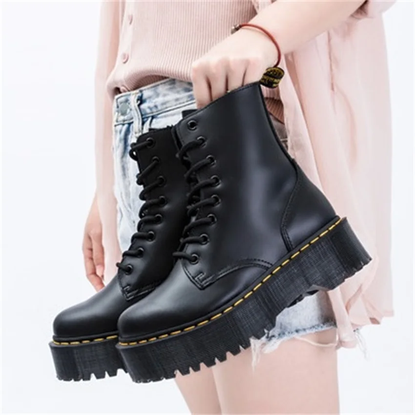 

Genuine Leather Increased Platform Martin Boots Side Zipper Women Ankle Martens Boots Female Ladies Punk Chunky Heels Shoes Bota