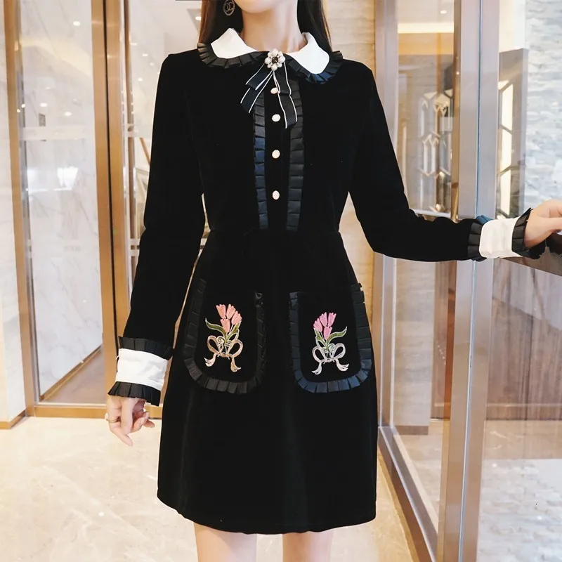 Long Sleeve Doll Collar Dress For Women Designer Mini Velvet Womens Dresses Embroidery Floral Retro Black Female Autumn | Женская одежда